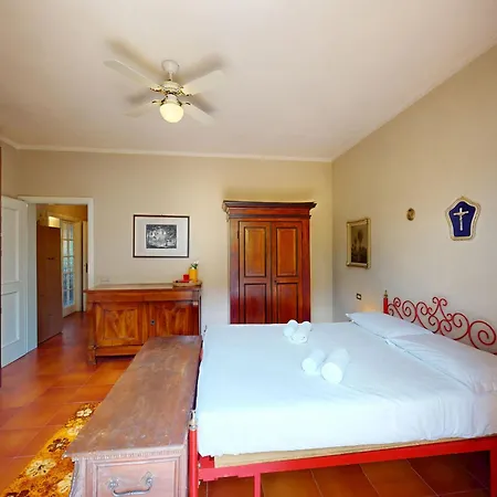 Villa Valentine Lakeside By Bookinggardalake *