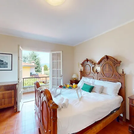 Villa Valentine Lakeside By Bookinggardalake Sirmione